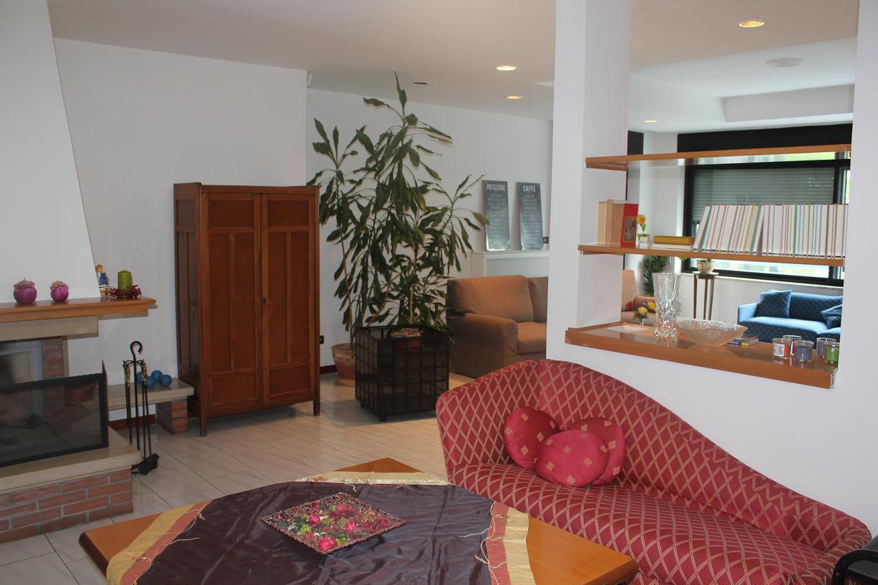 Casa Tiziana Appartement Napels Buitenkant foto